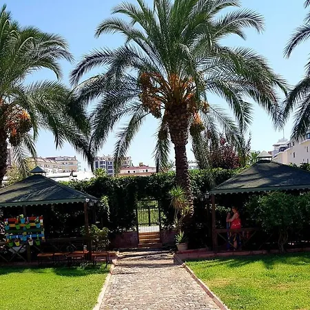 Riverside Resort *